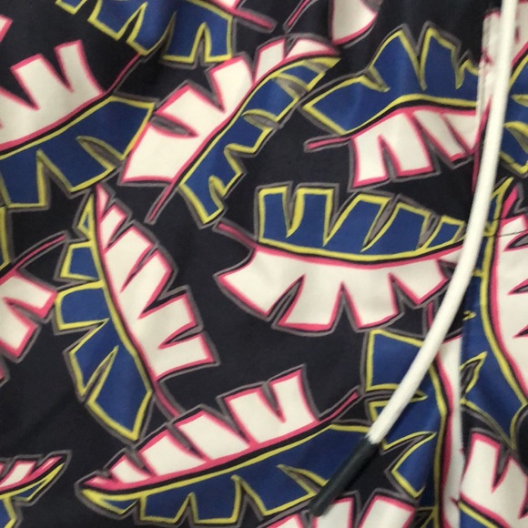 American Eagle men’s bathing suit - Picture 2 of 7